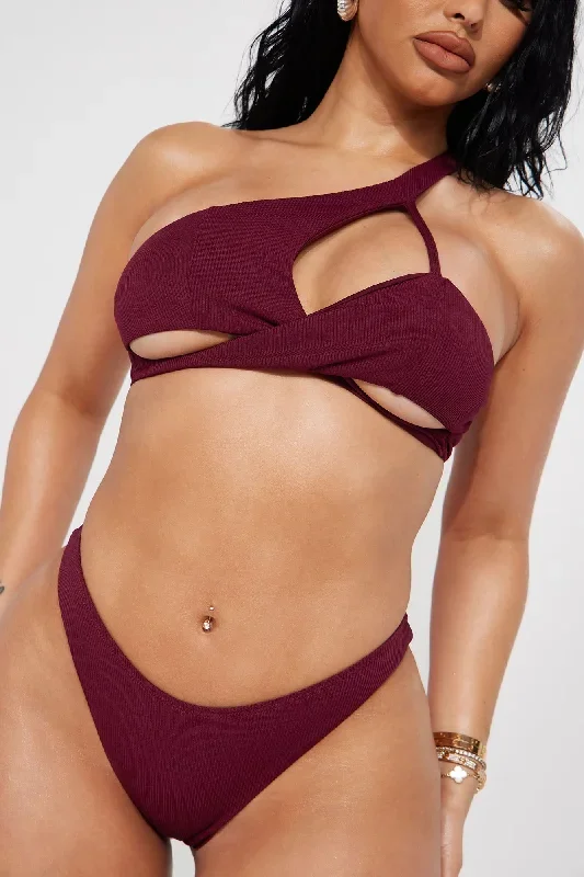 aria-asymmetrical-2-piece-bikini-red