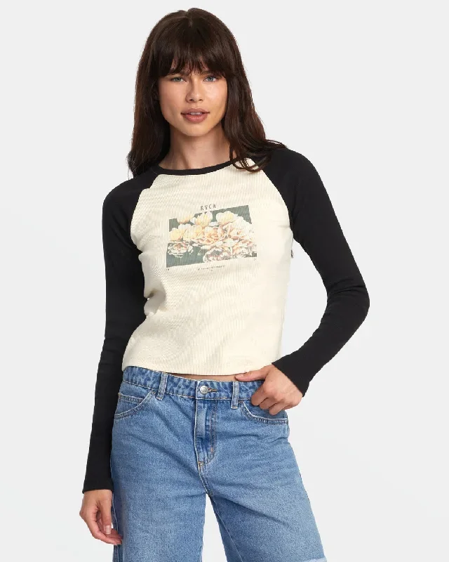 Classic Raglan Long Sleeve Tee T-Shirt - Cream