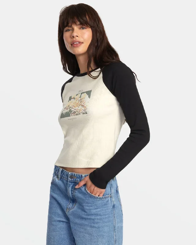 classic-raglan-long-sleeve-tee-t-shirt-1