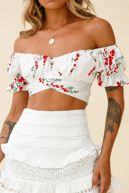 linka-off-shoulder-tie-back-crop-top-red-floral-print-white