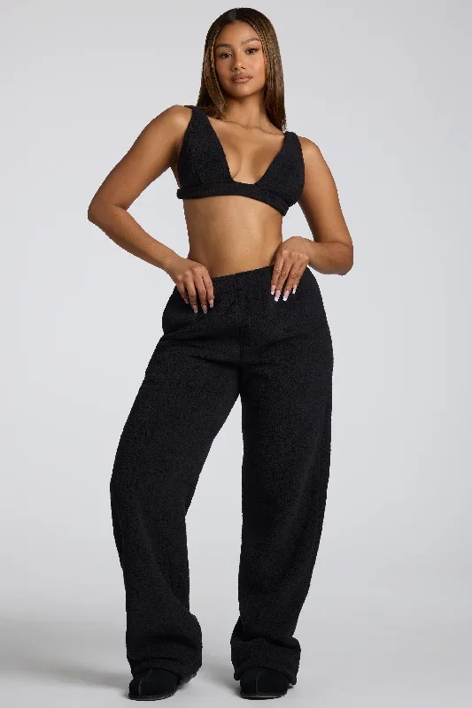 loungewear-fleece-v-neck-bralette-black