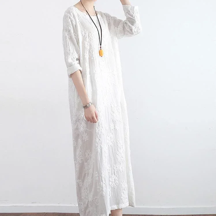 new-white-embroidery-cotton-dresses-plus-size-loose-sundress-vintage-long-sleeve-maxi-dress