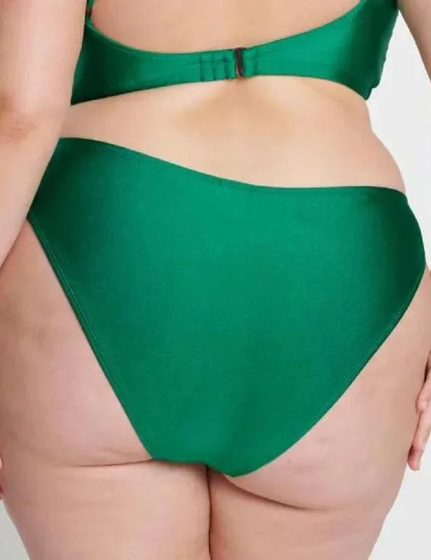 raq-90s-brief-emerald-shimmer