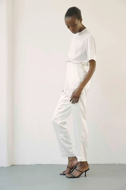 slim-silk-trouser-in-white