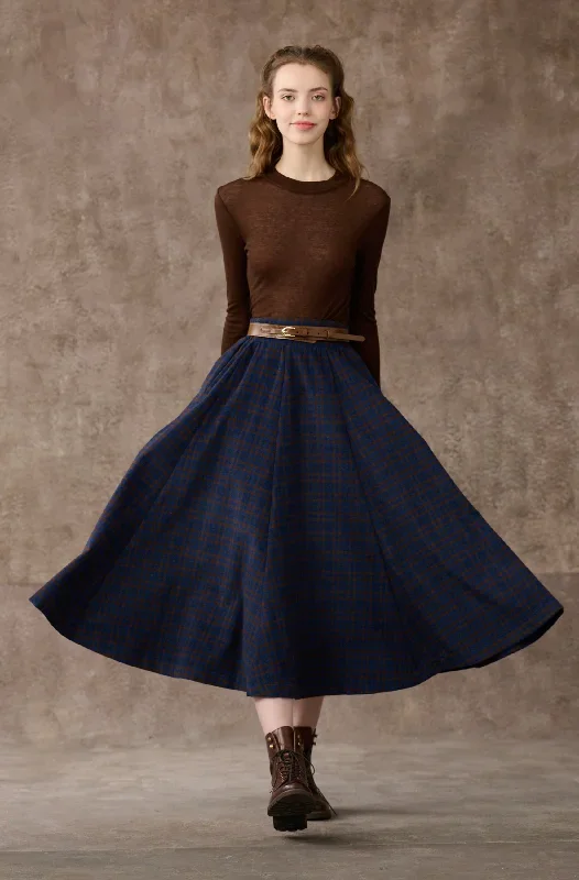 Legend 1 | Tartan Wool Skirt in Blue