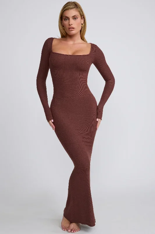 tia-rounded-square-neck-long-sleeve-top-chocolate