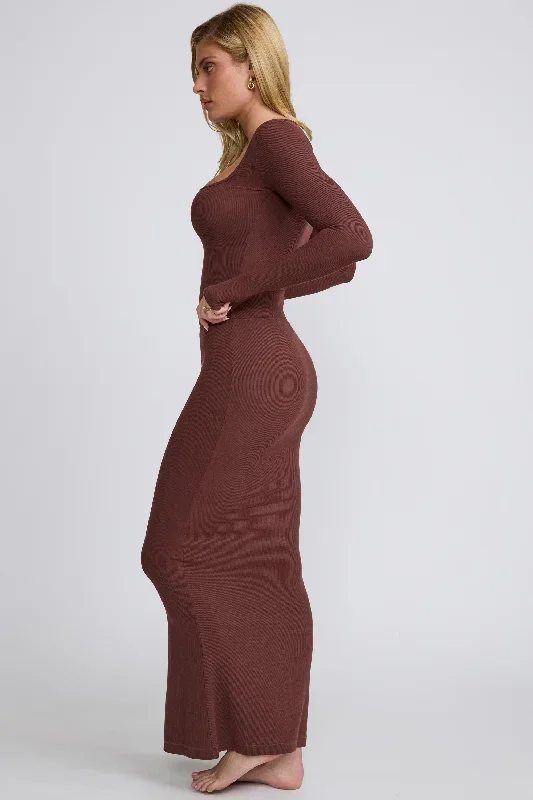 tia-rounded-square-neck-long-sleeve-top-chocolate